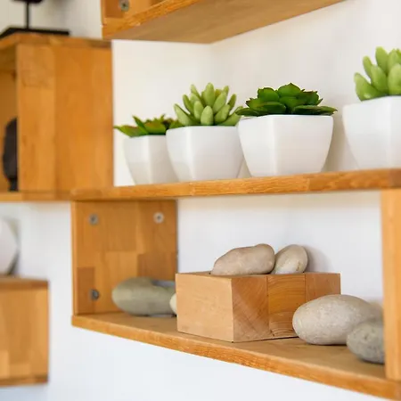 Cinco Soles - Arenal Apartman *